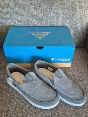 Columbia Kids Slip-On Sneakers in Gray and White